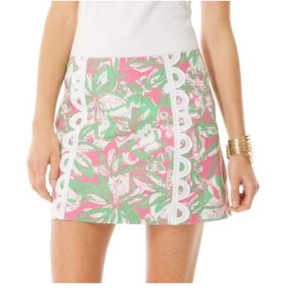 Lilly Pulitzer Skort Forgot my Trunks - Picture 5 of 5